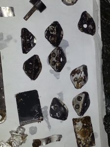 magnifying_2016-01-19_18-18-37